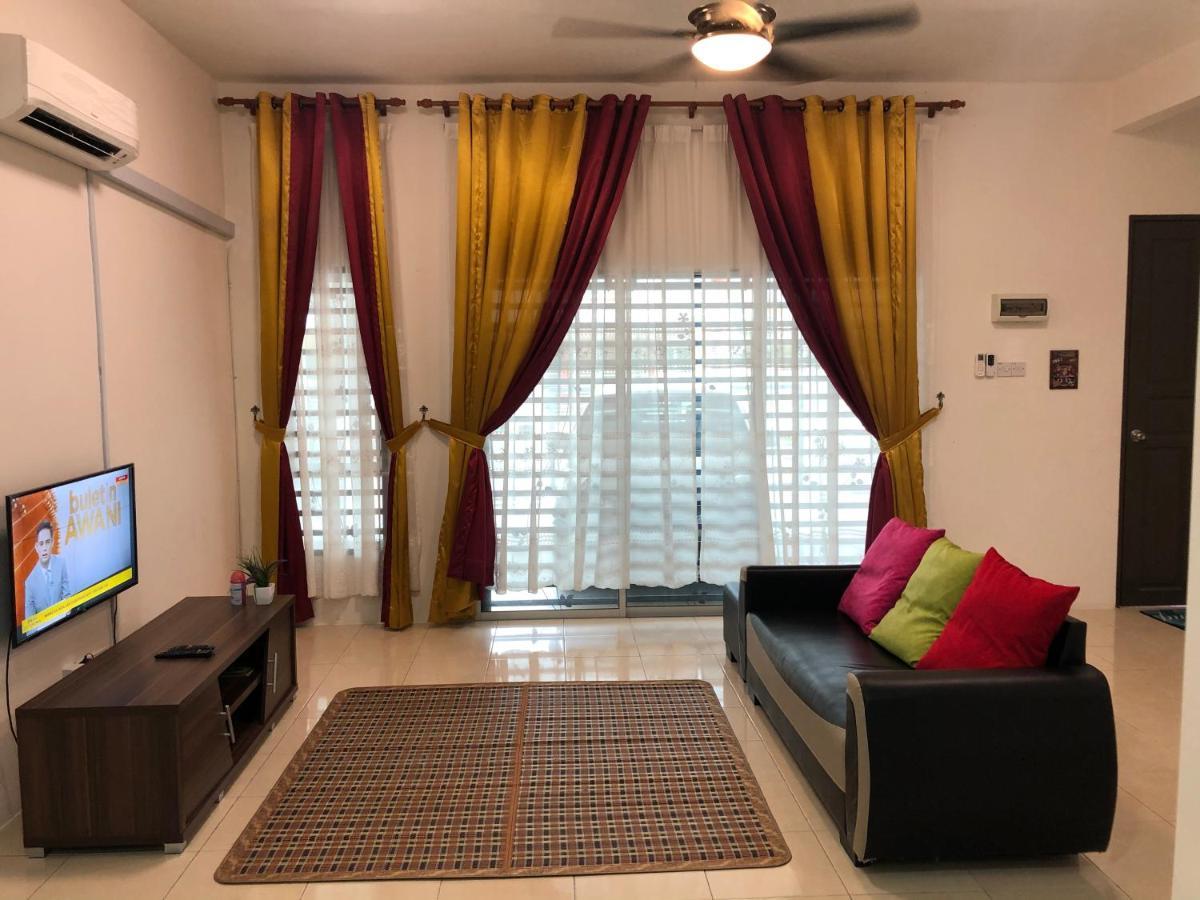 Hasnifana Homestay Seri Iskandar Dış mekan fotoğraf