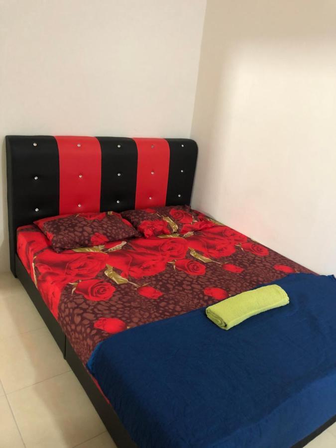Hasnifana Homestay Seri Iskandar Dış mekan fotoğraf